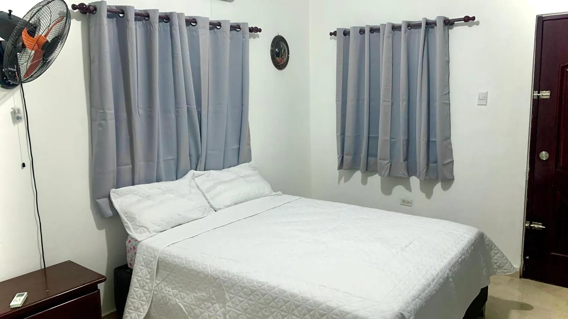 Casa Linda - 10 Mins From Beach & Lagoon With Ac & Free Parking Payita